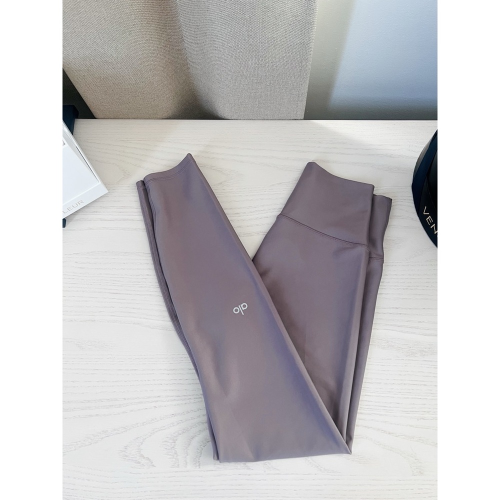 Alo Yoga 7/8 High Waist Airlift Leggings
